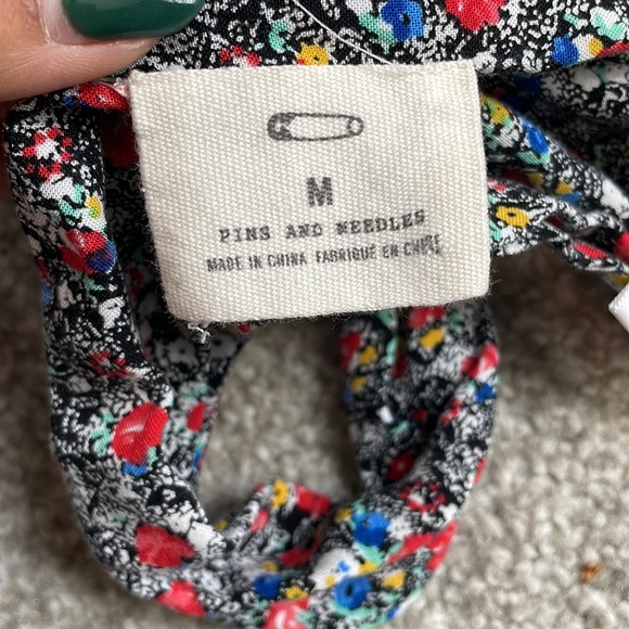 Halter top urban outfitters - Picture 2 of 2